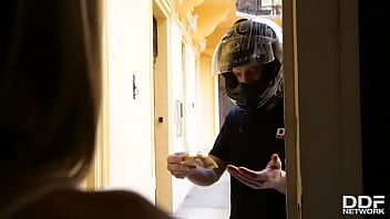 play Sabemos que você gosta de pizzas lindas, por isso oferecemos pizzas originais