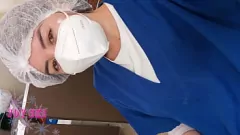 play ¡Conoce a Joy Ski, la enfermera traviesa de Curitiba! Imágenes exclusivas de motel de su follada dura con un compañero de trabajo